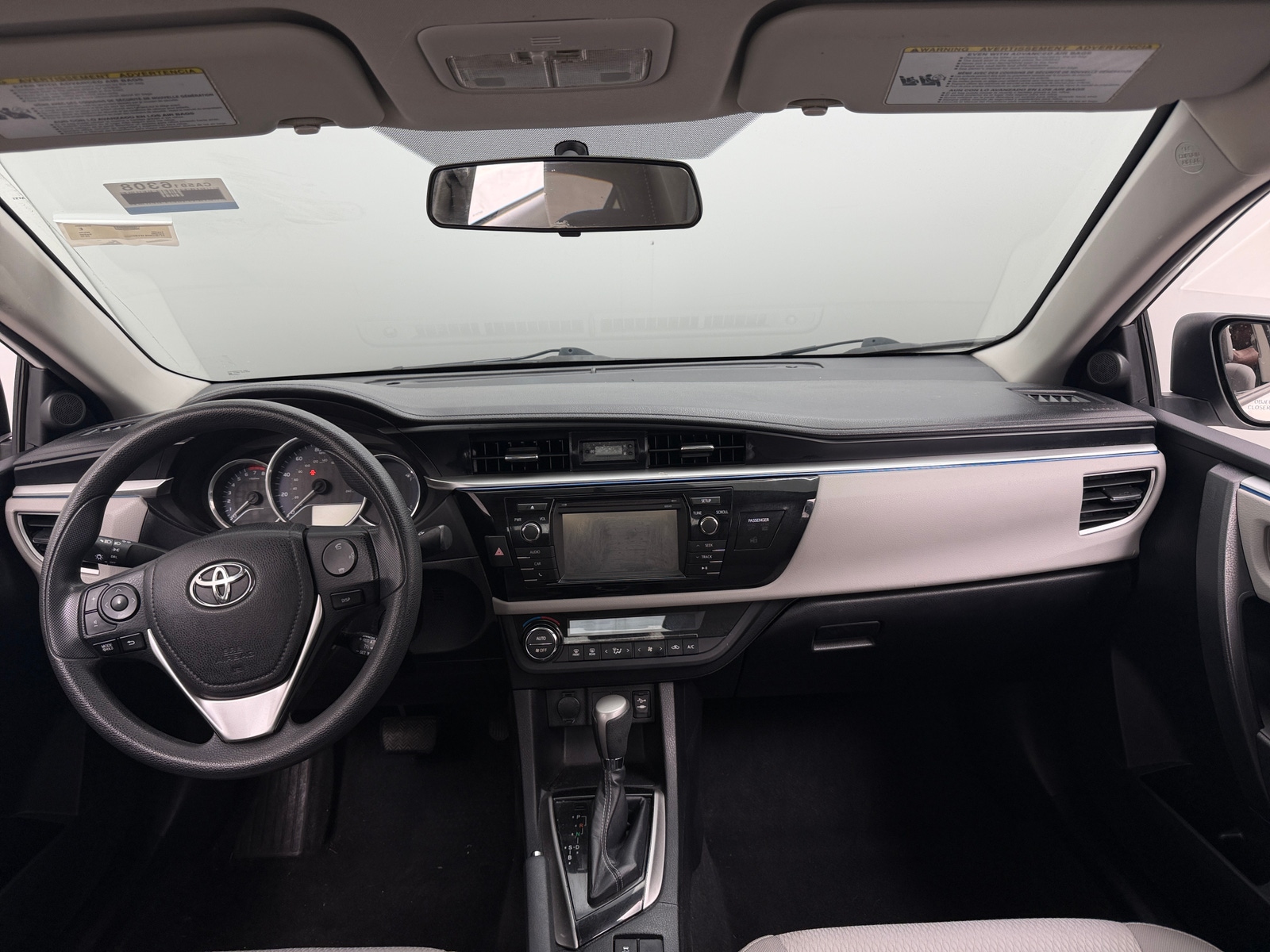 Thumbnail: 2015 Toyota Corolla - 3