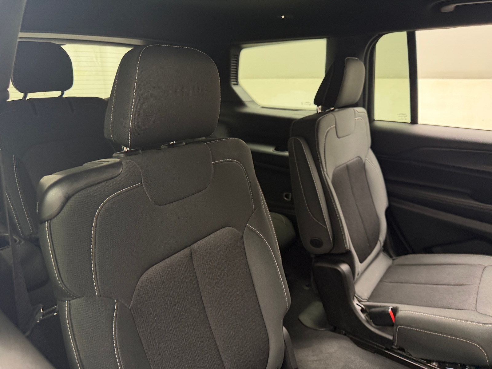 Thumbnail: 2025 Jeep Grand Cherokee L - 6