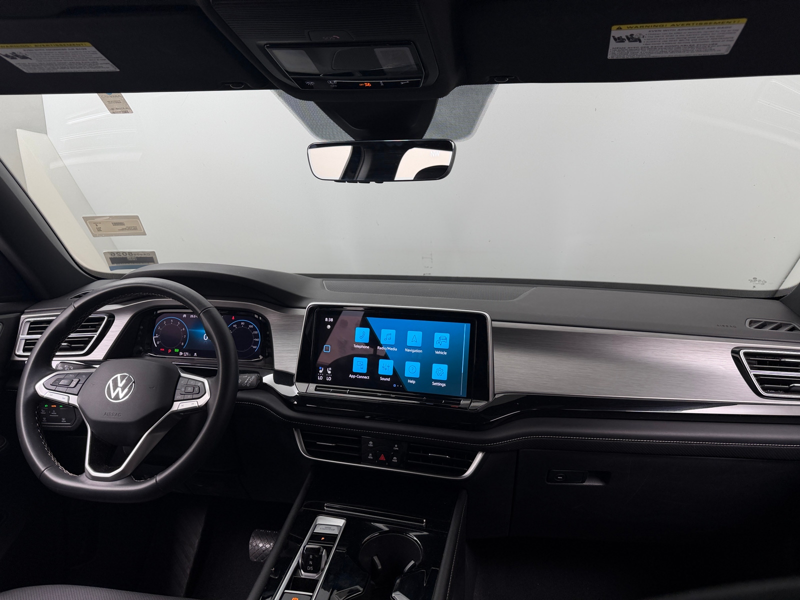 Thumbnail: 2026 Volkswagen Atlas - 2