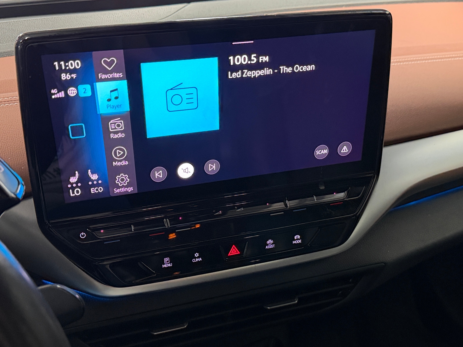 Thumbnail: 2021 Volkswagen ID.4 - 3