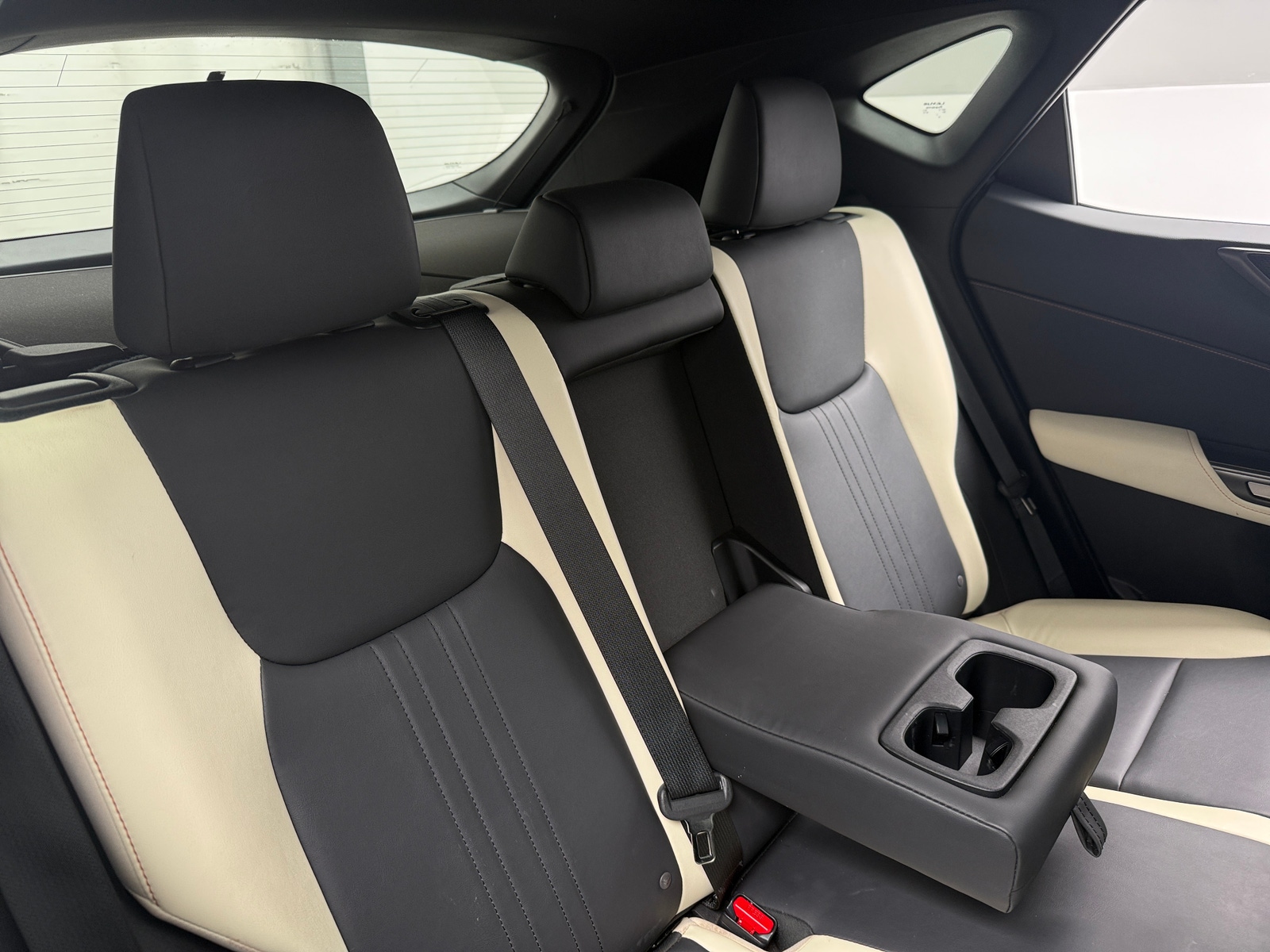 Thumbnail: 2022 Lexus NX - 6