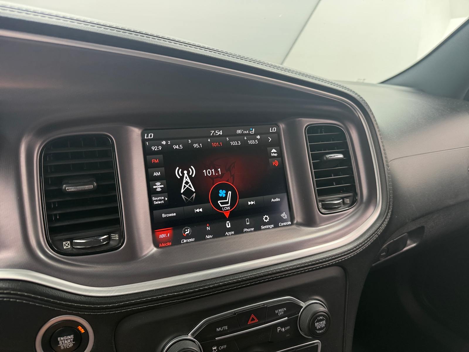 Thumbnail: 2020 Dodge Charger - 3