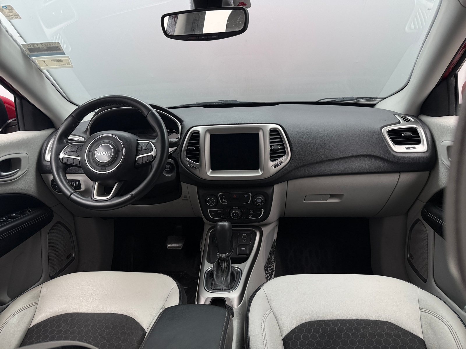 Thumbnail: 2018 Jeep Compass - 3