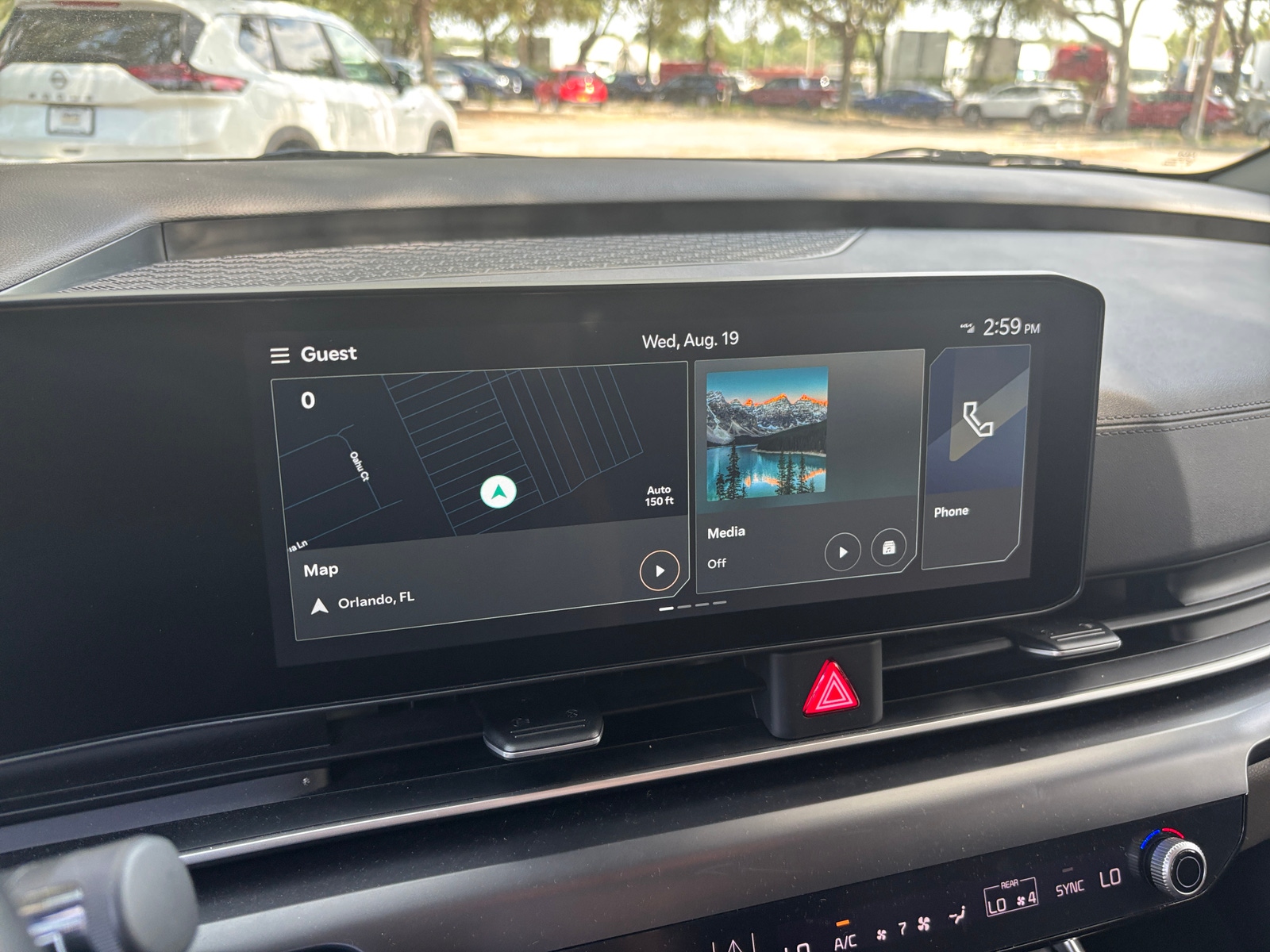Thumbnail: 2026 Kia Carnival - 4