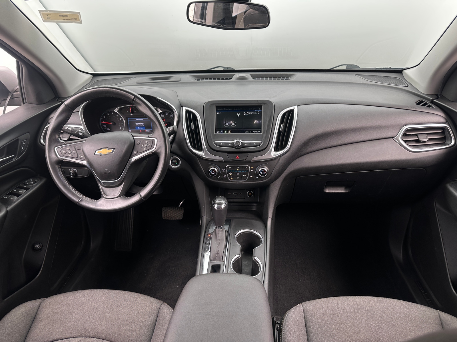 Thumbnail: 2019 Chevrolet Equinox - 3