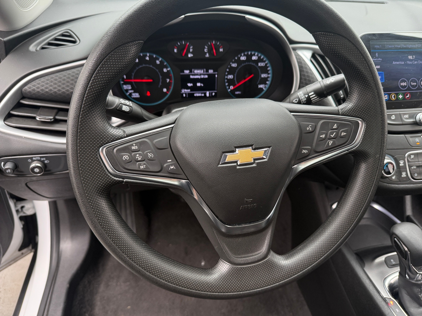 Thumbnail: 2025 Chevrolet Malibu - 5