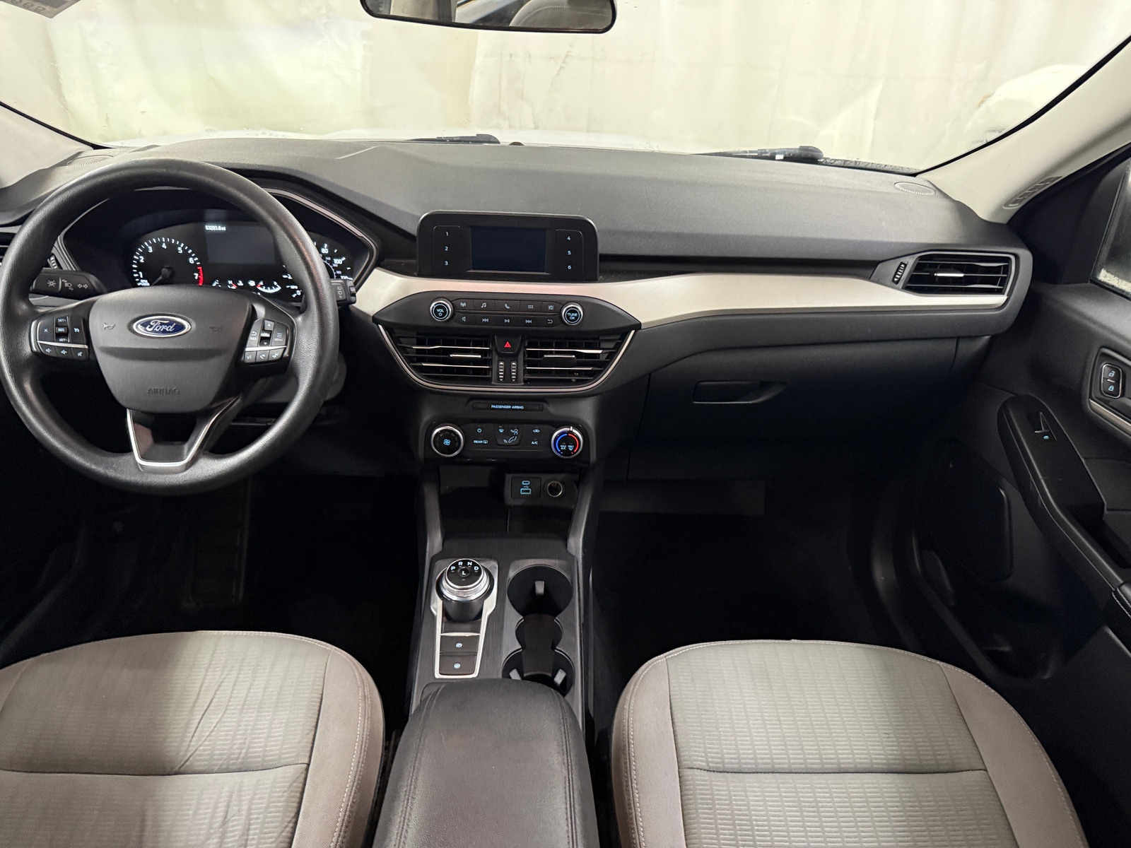 Thumbnail: 2021 Ford Escape - 3