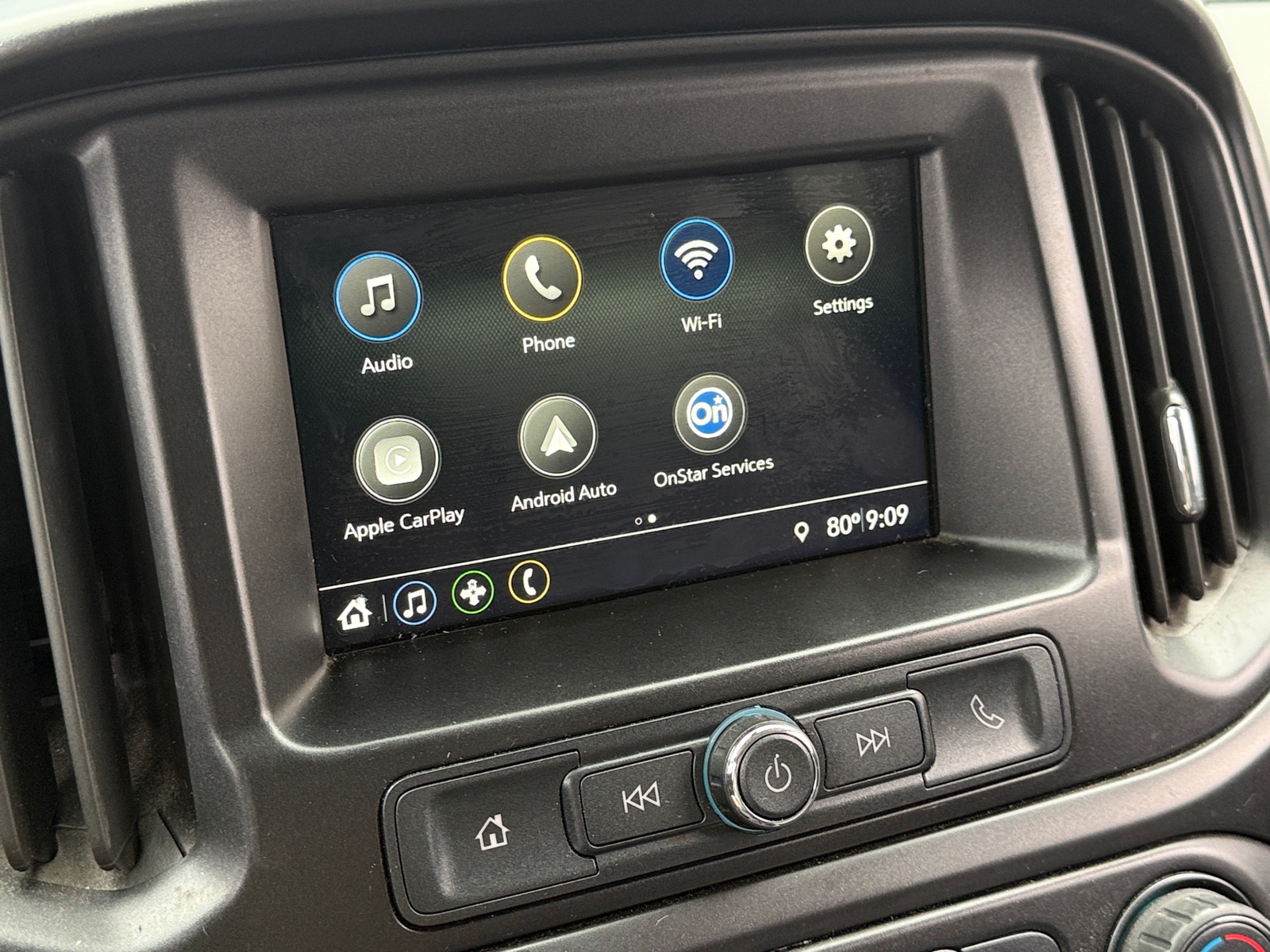 Thumbnail: 2019 Chevrolet Colorado - 4