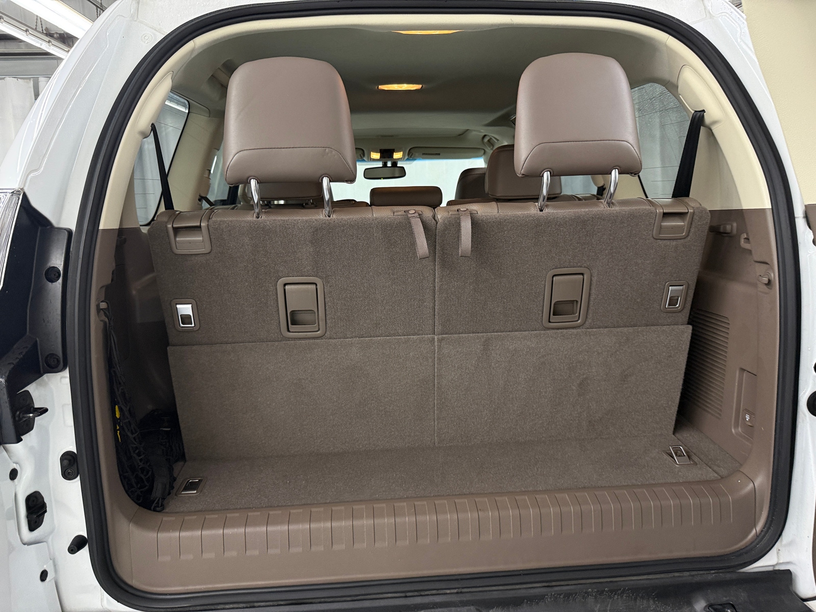 Thumbnail: 2016 Lexus GX - 6