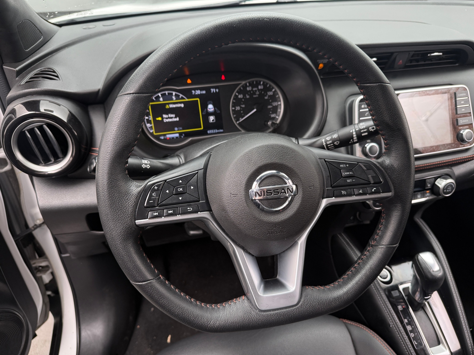 Thumbnail: 2020 Nissan Kicks - 4