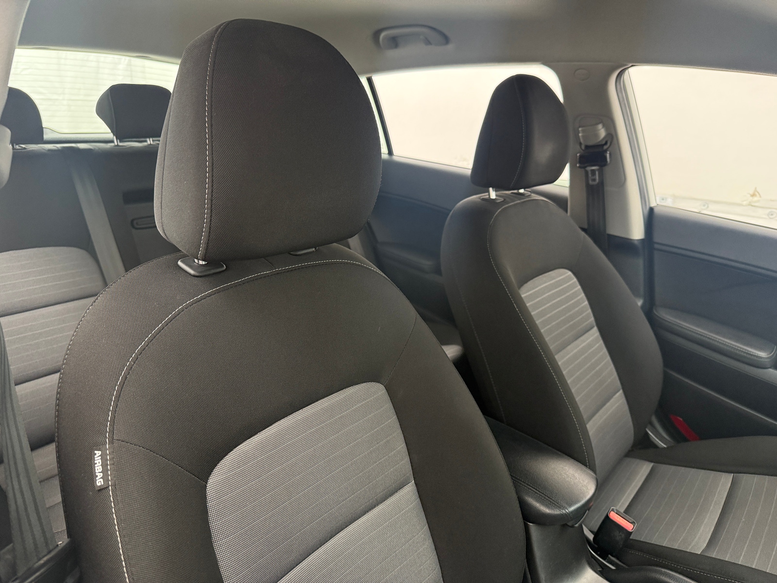 Thumbnail: 2016 Kia Forte - 2