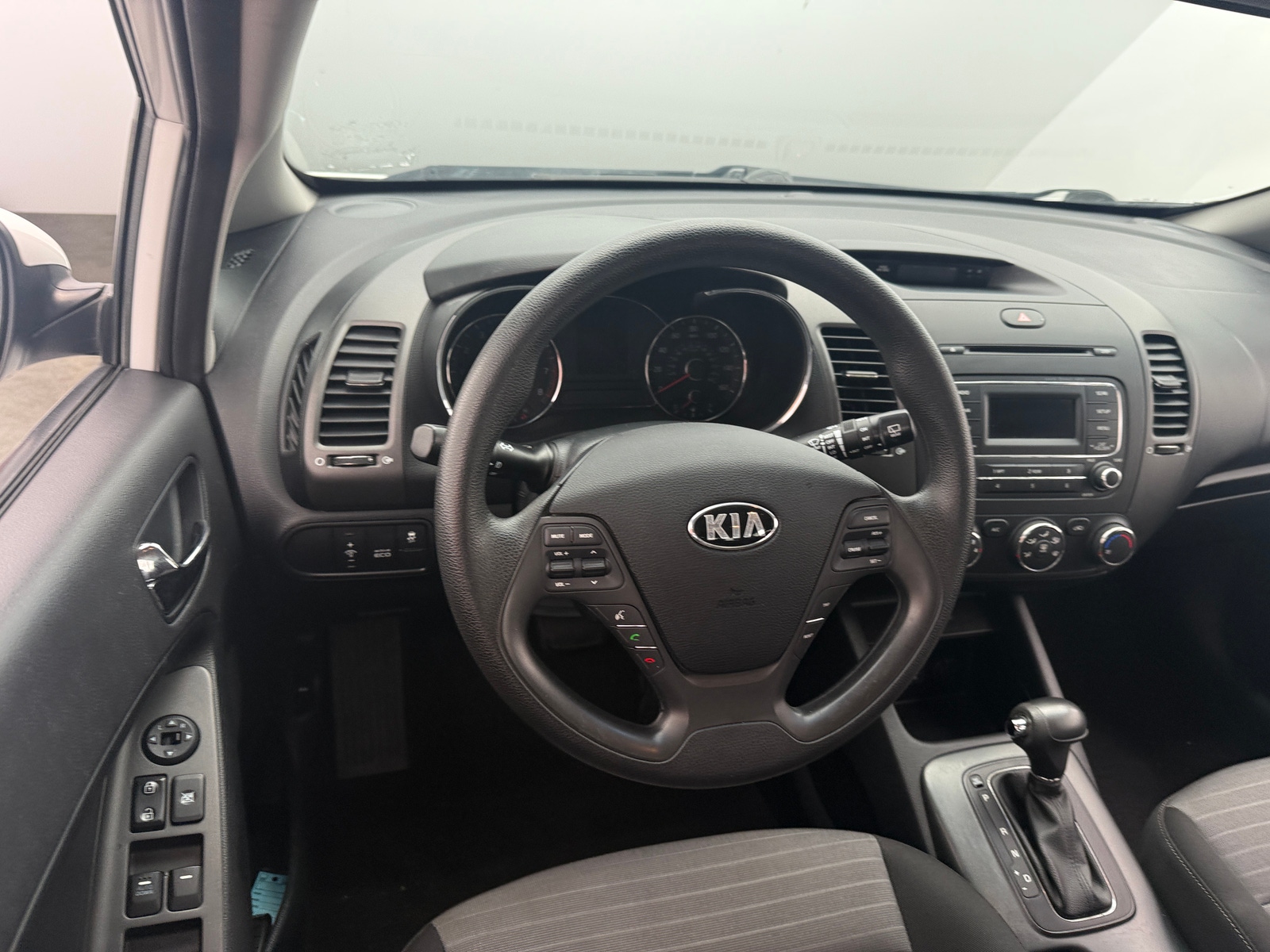 Thumbnail: 2016 Kia Forte - 5