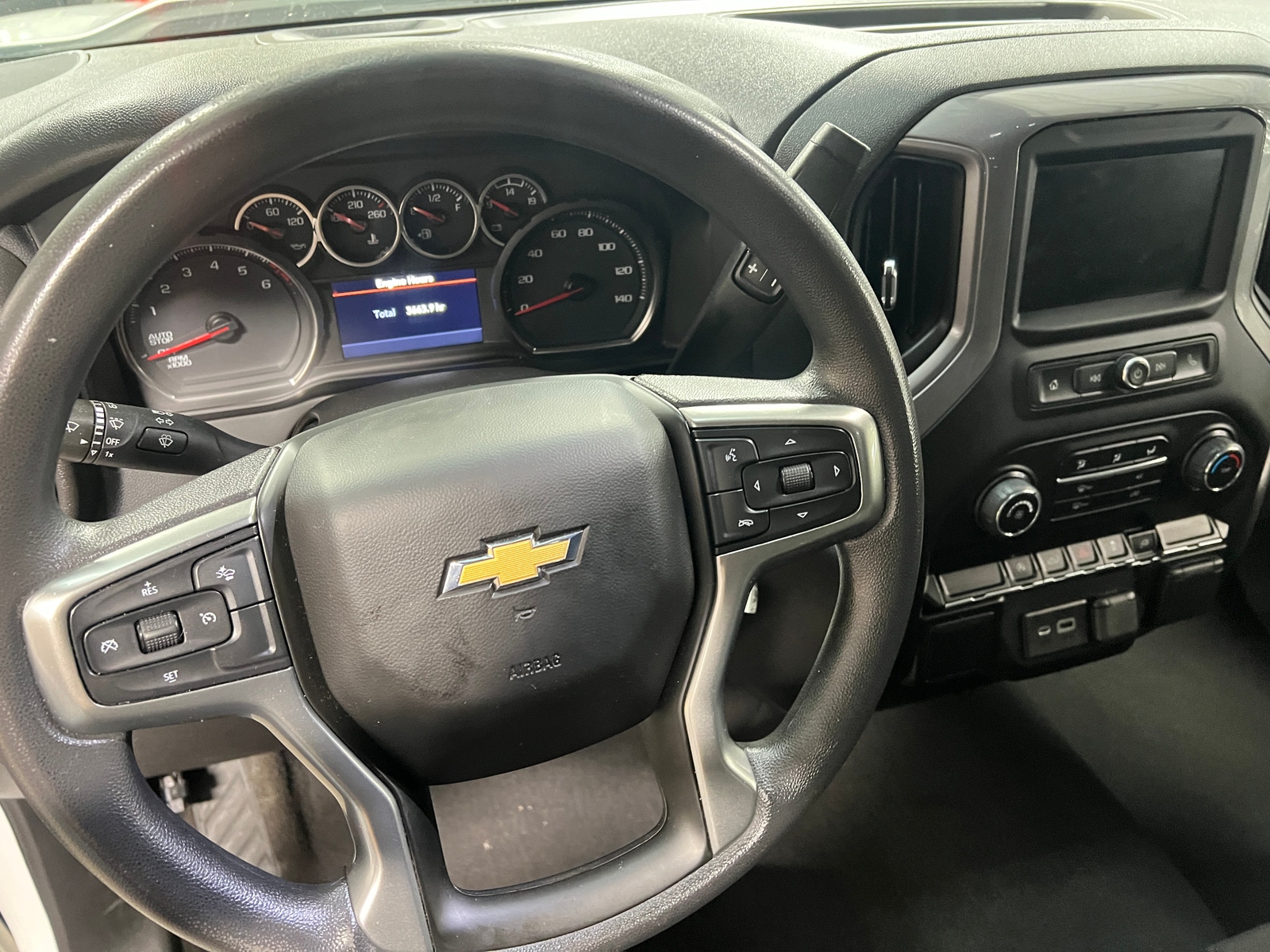 Thumbnail: 2022 Chevrolet Silverado 1500 - 5
