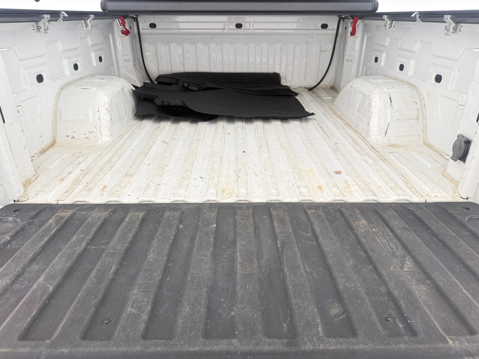 Thumbnail: 2022 Chevrolet Silverado 1500 - 7
