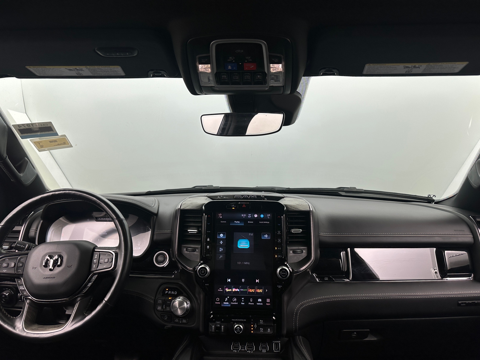 Thumbnail: 2025 RAM 1500 - 2