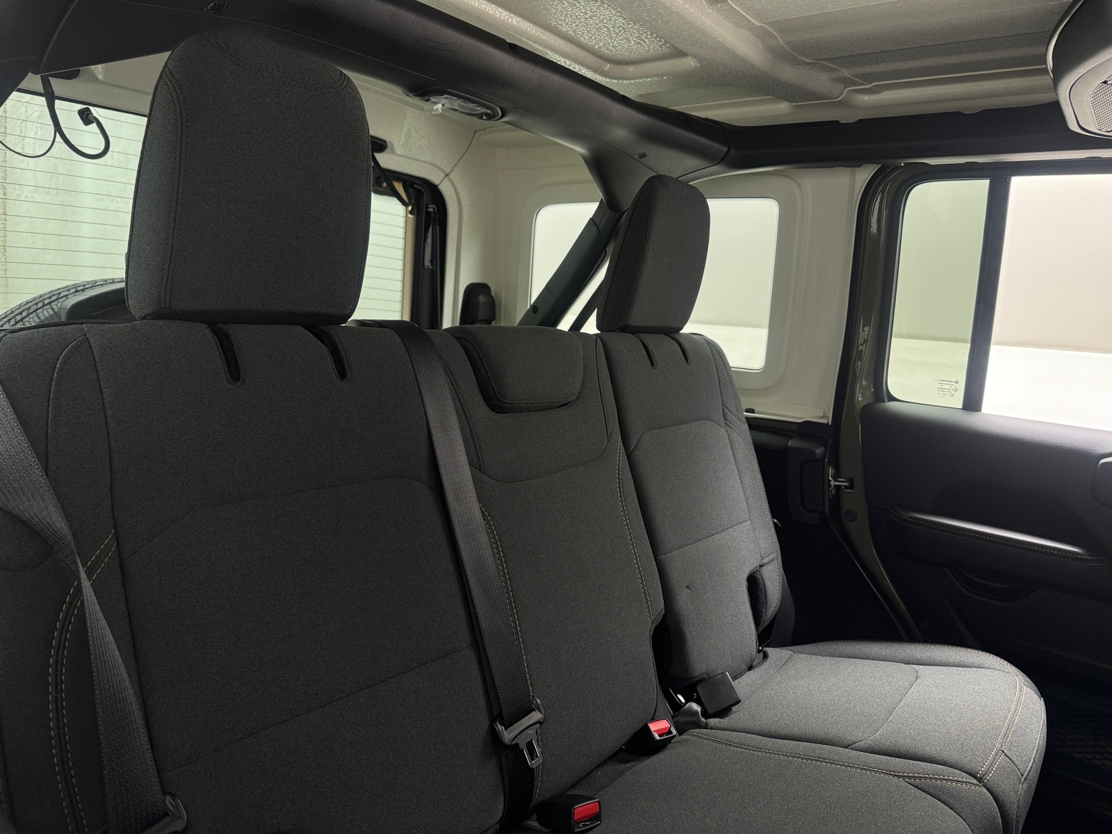 Thumbnail: 2026 Jeep Wrangler - 6