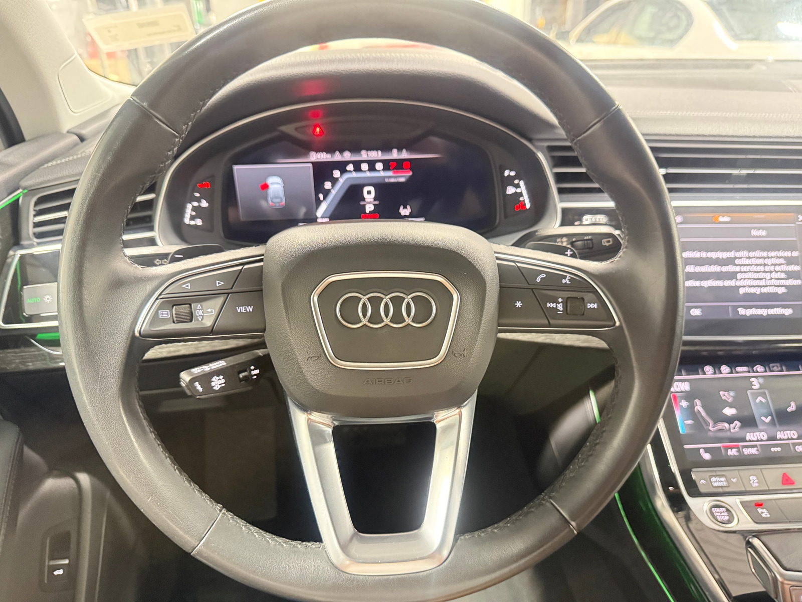 Thumbnail: 2024 Audi Q7 - 4