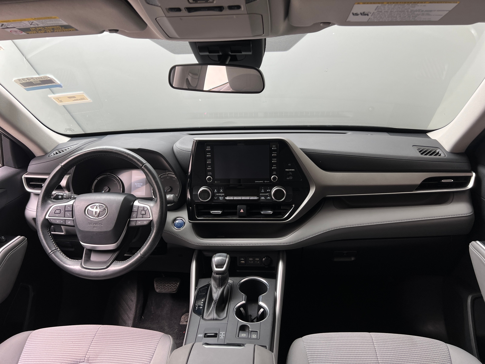 Thumbnail: 2022 Toyota Highlander - 3