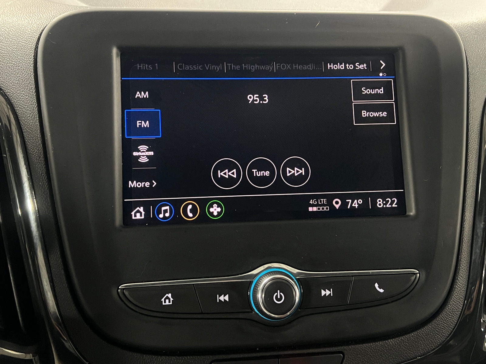 Thumbnail: 2023 Chevrolet Equinox - 4