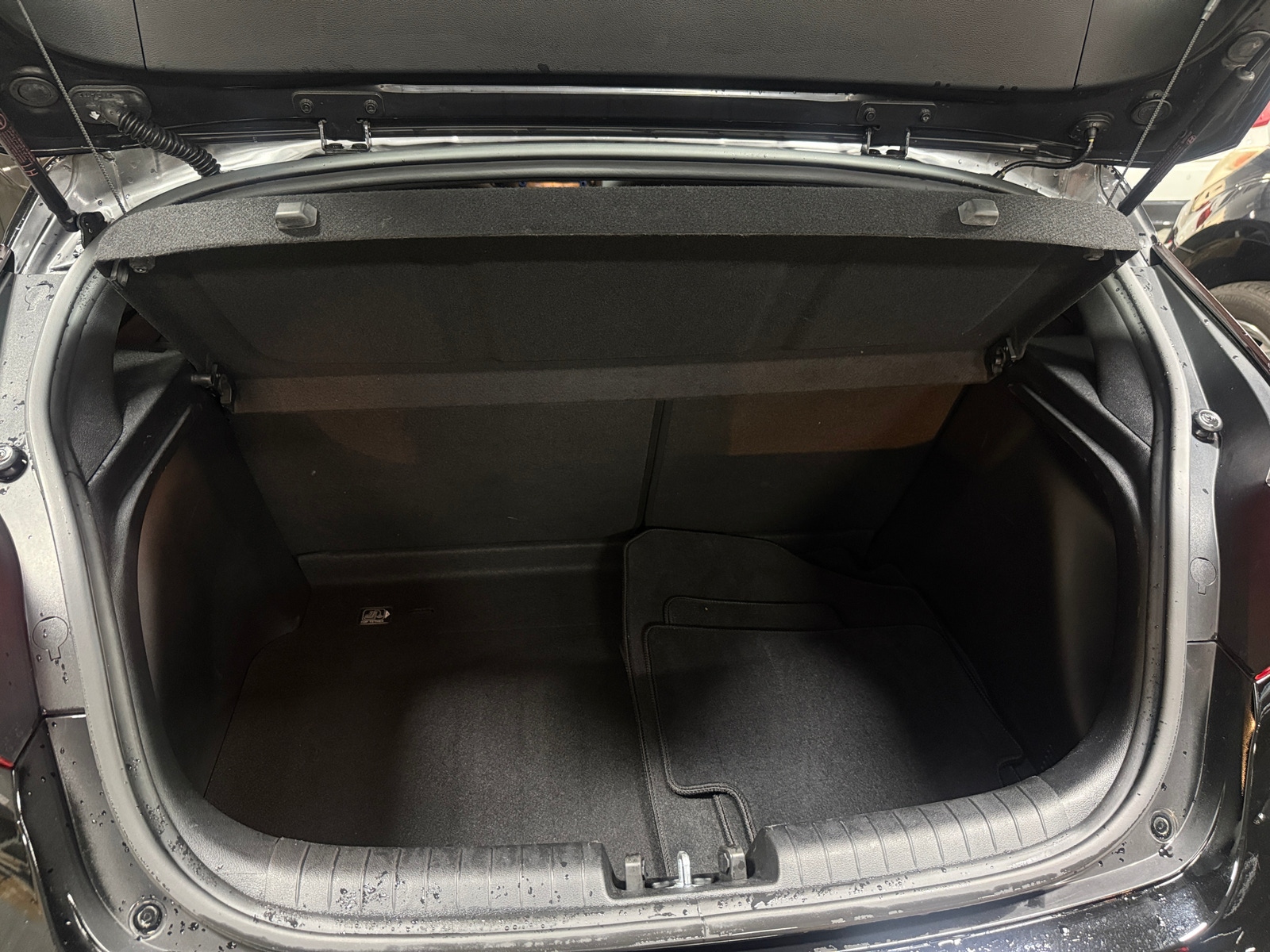 Thumbnail: 2019 Hyundai Veloster - 7