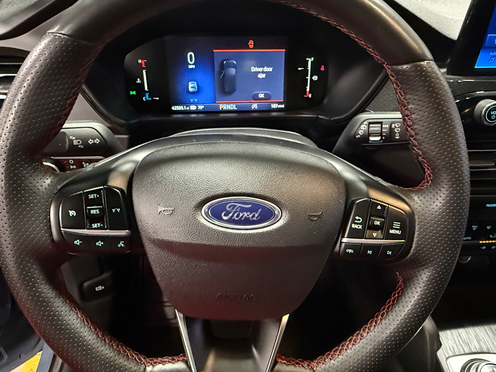 Thumbnail: 2025 Ford Escape - 5