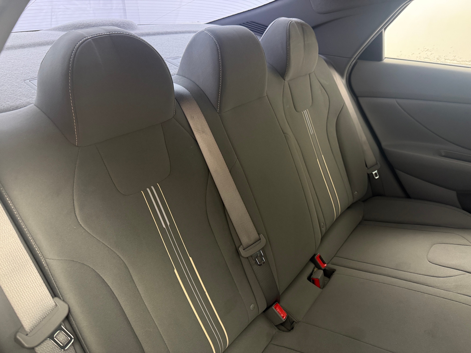Thumbnail: 2022 Hyundai Elantra - 6