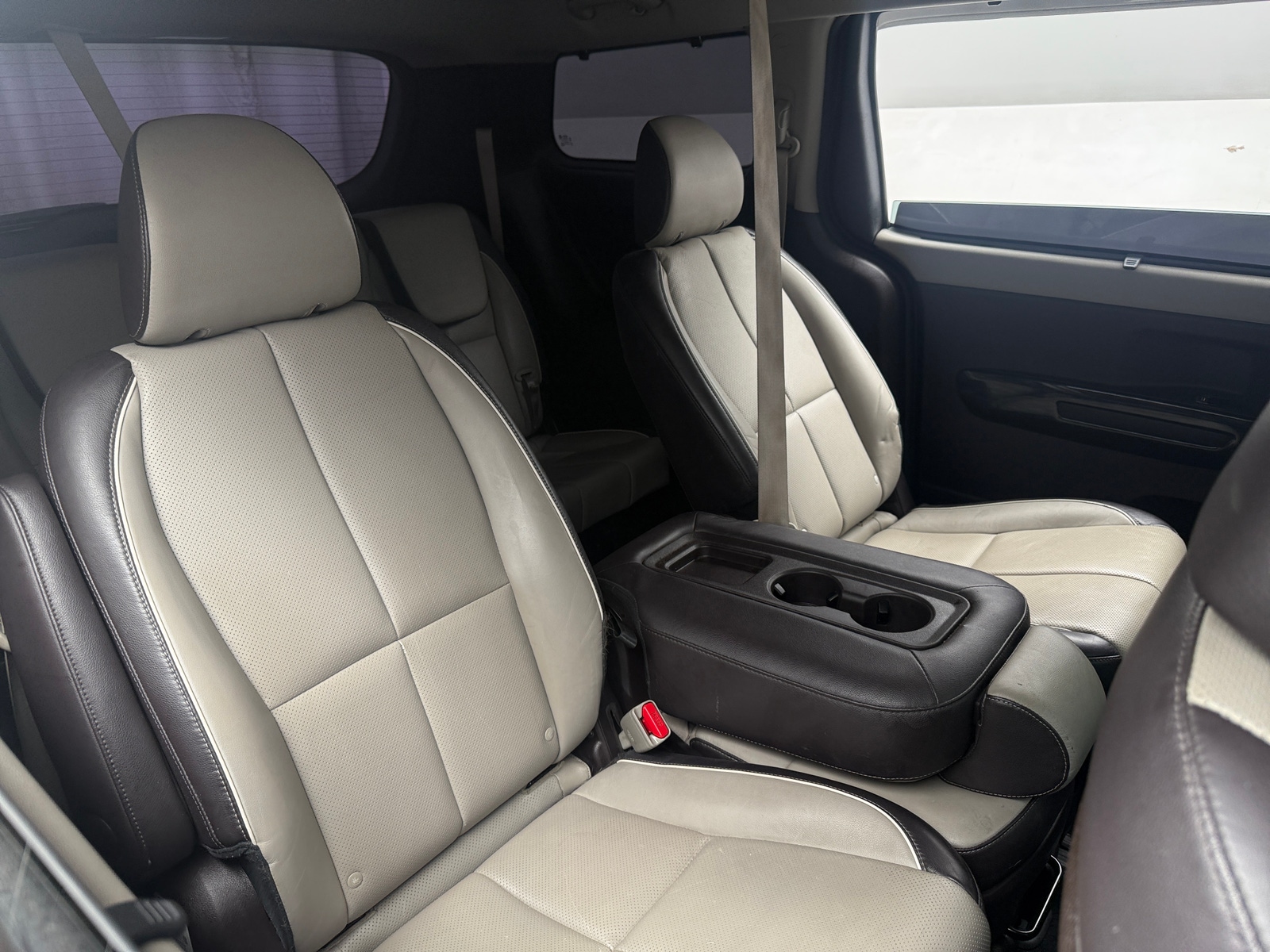 Thumbnail: 2018 Kia Sedona - 5