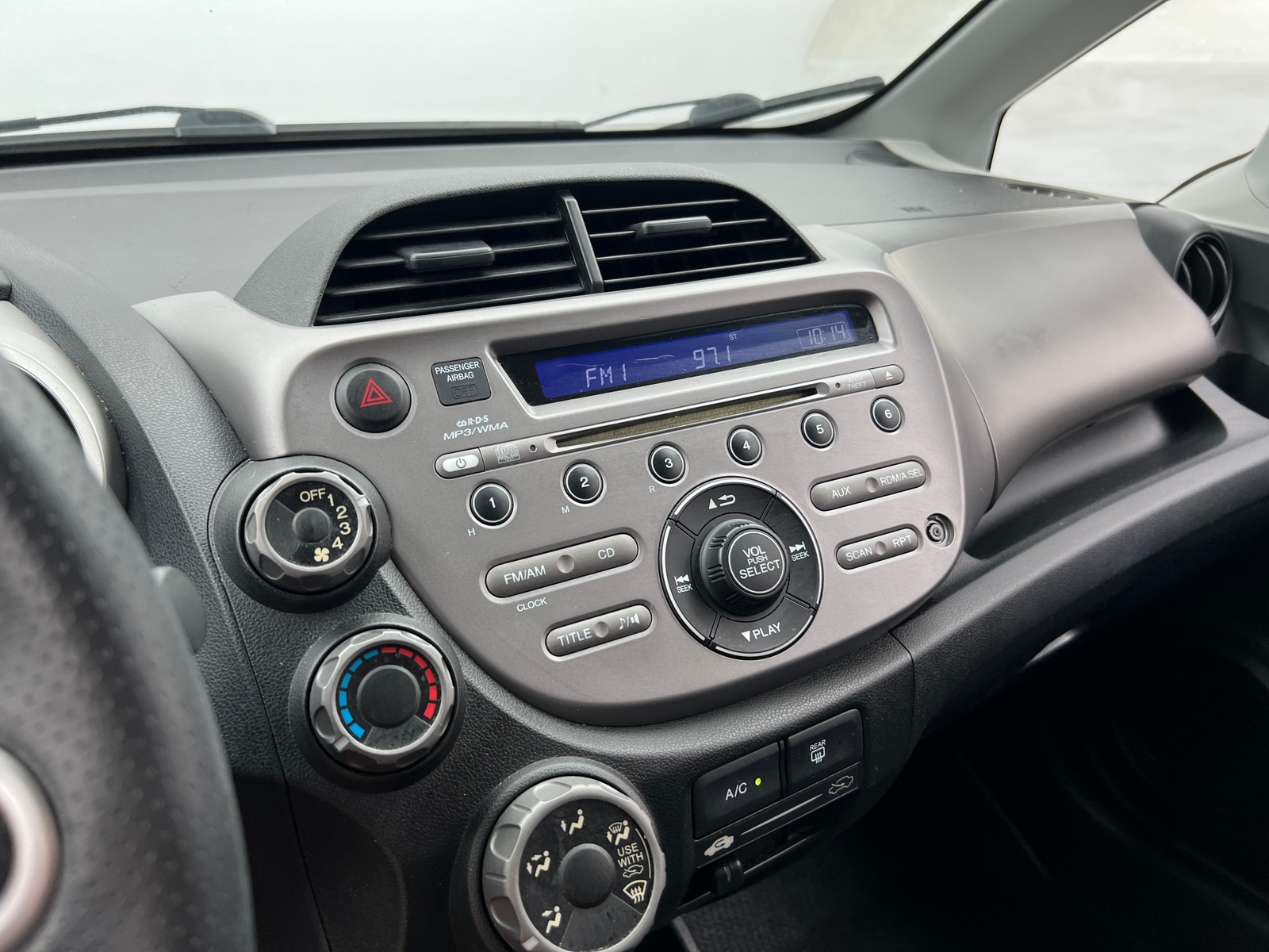 Thumbnail: 2011 Honda Fit - 4