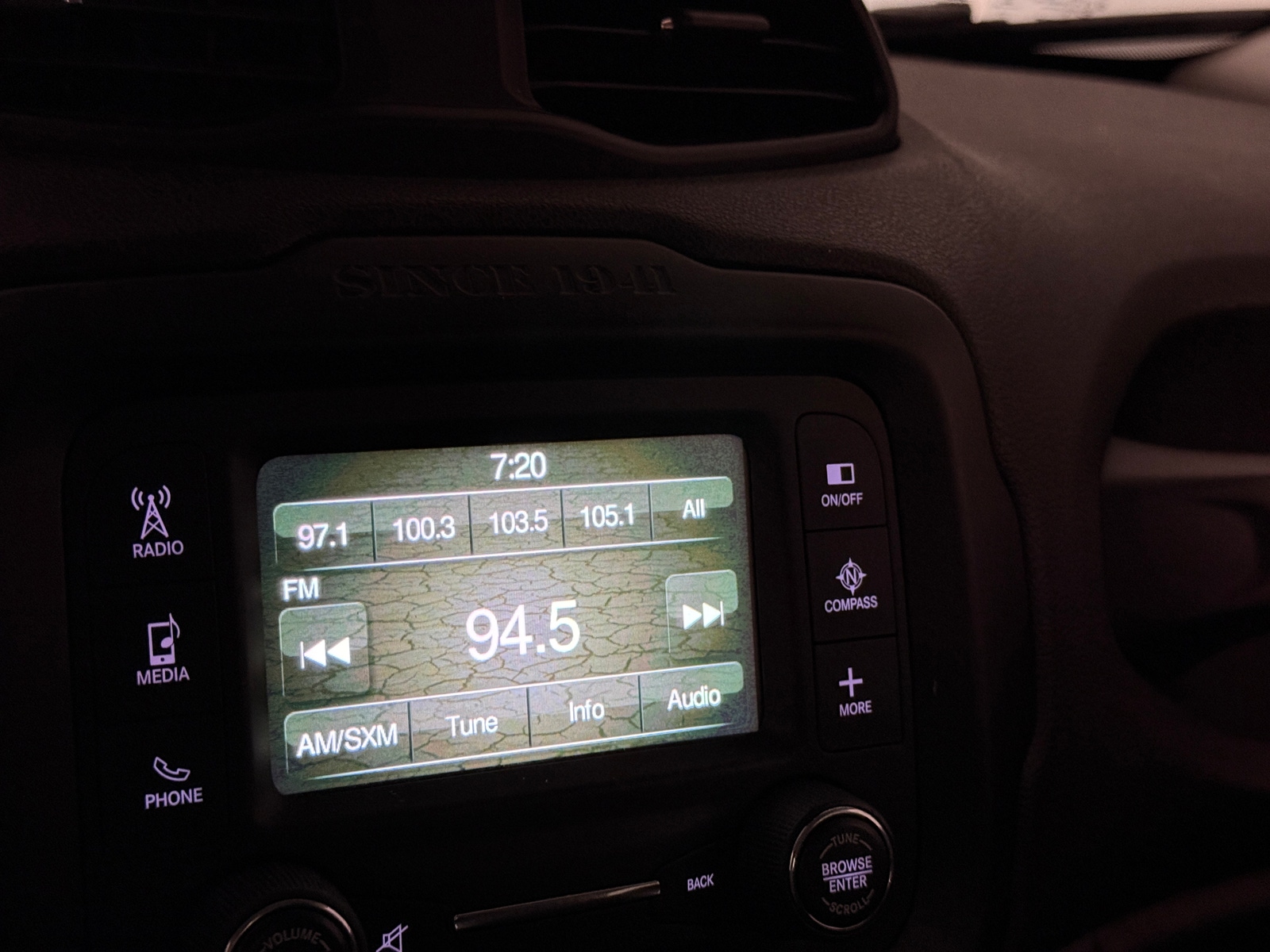 Thumbnail: 2015 Jeep Renegade - 4