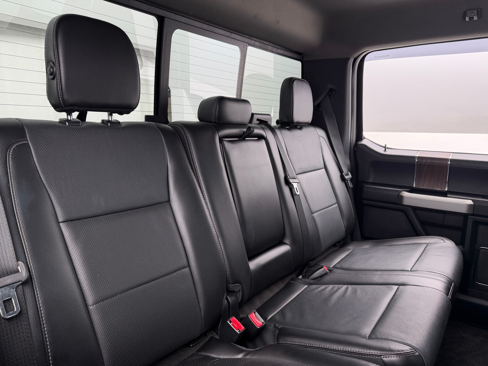Thumbnail: 2016 Ford Econoline - 5