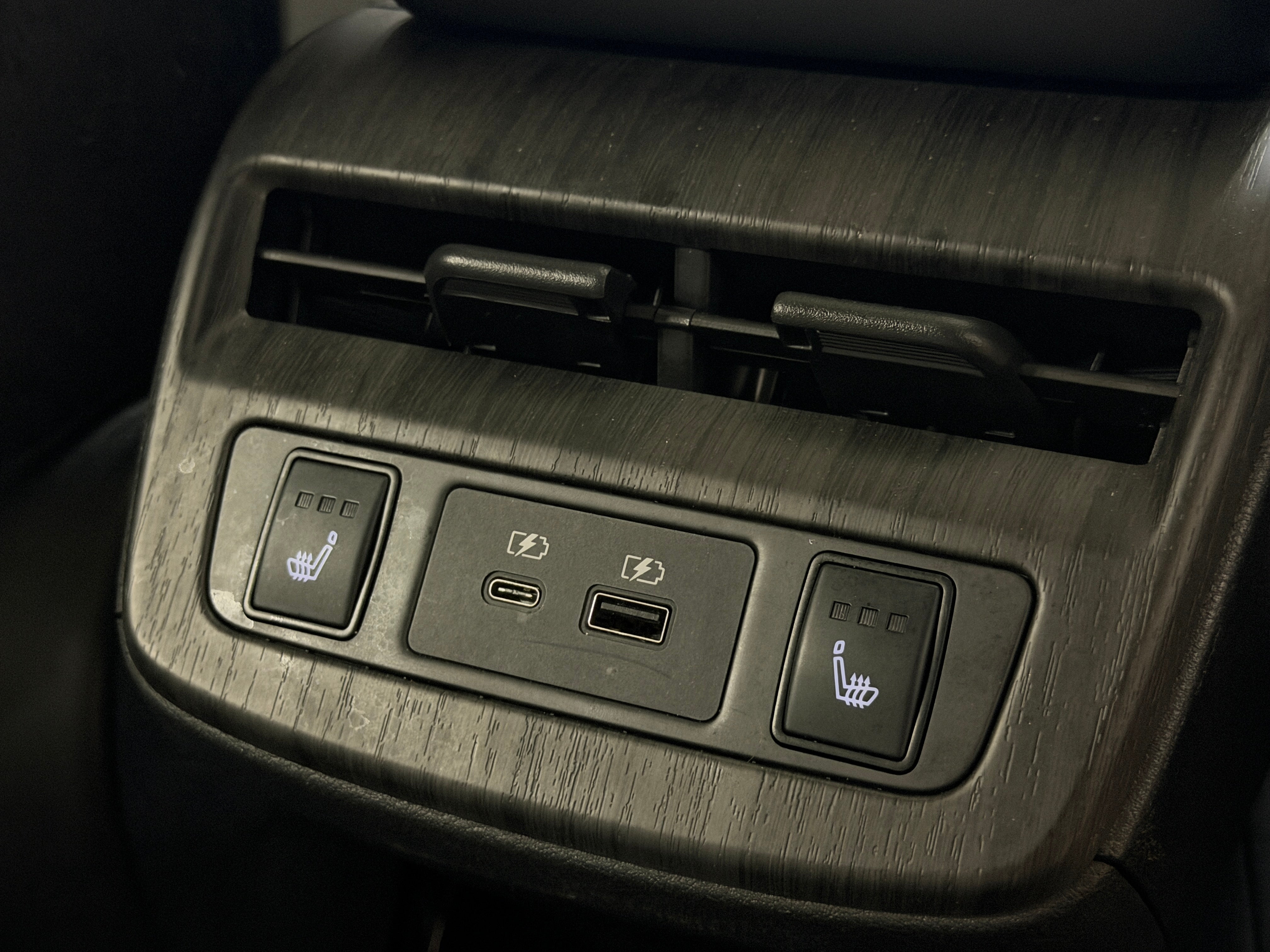 2024 Nissan ARIYA Evolve+