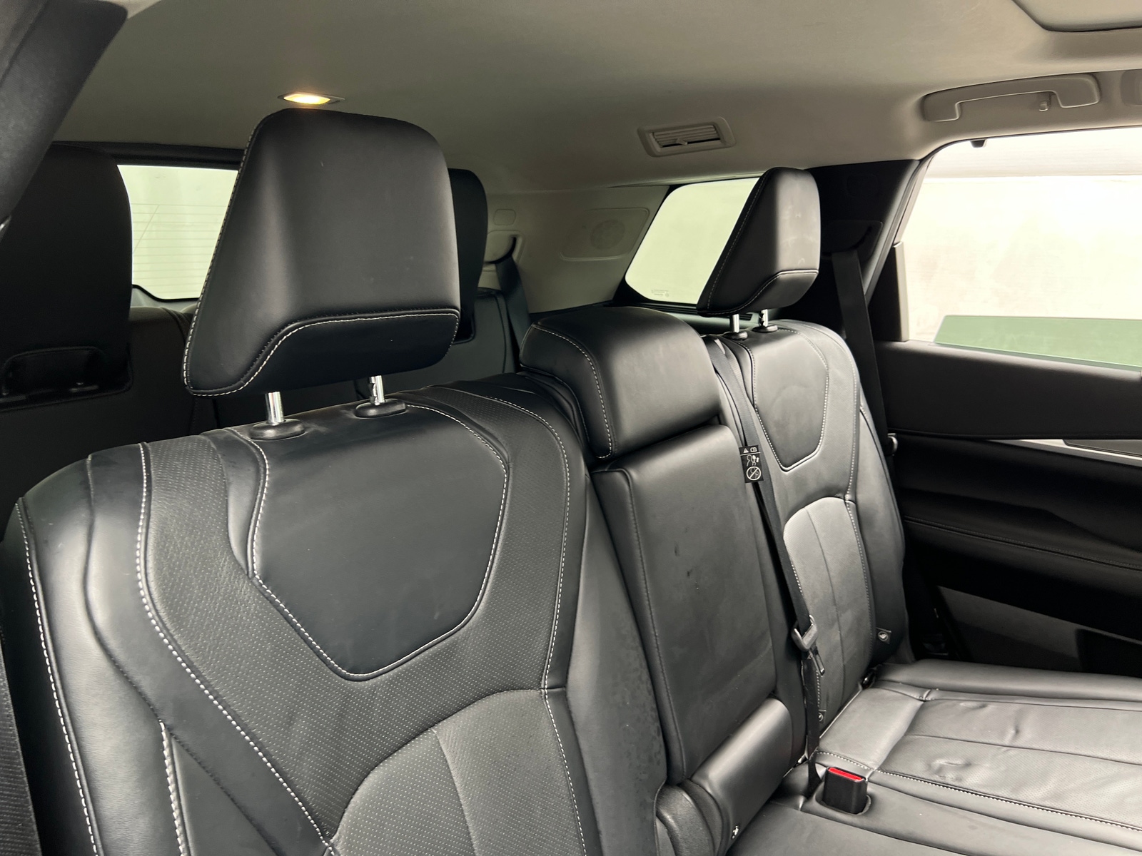 Thumbnail: 2023 INFINITI QX60 - 5