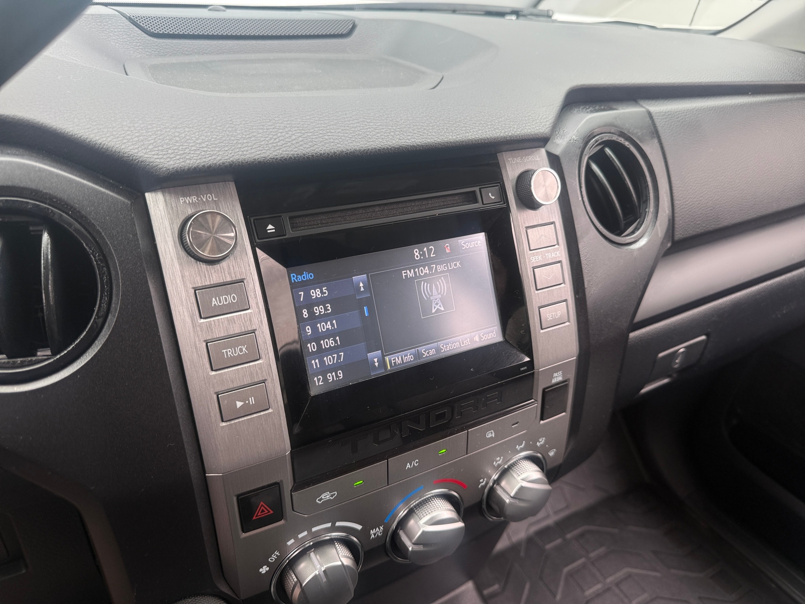 Thumbnail: 2019 Toyota Tundra - 4