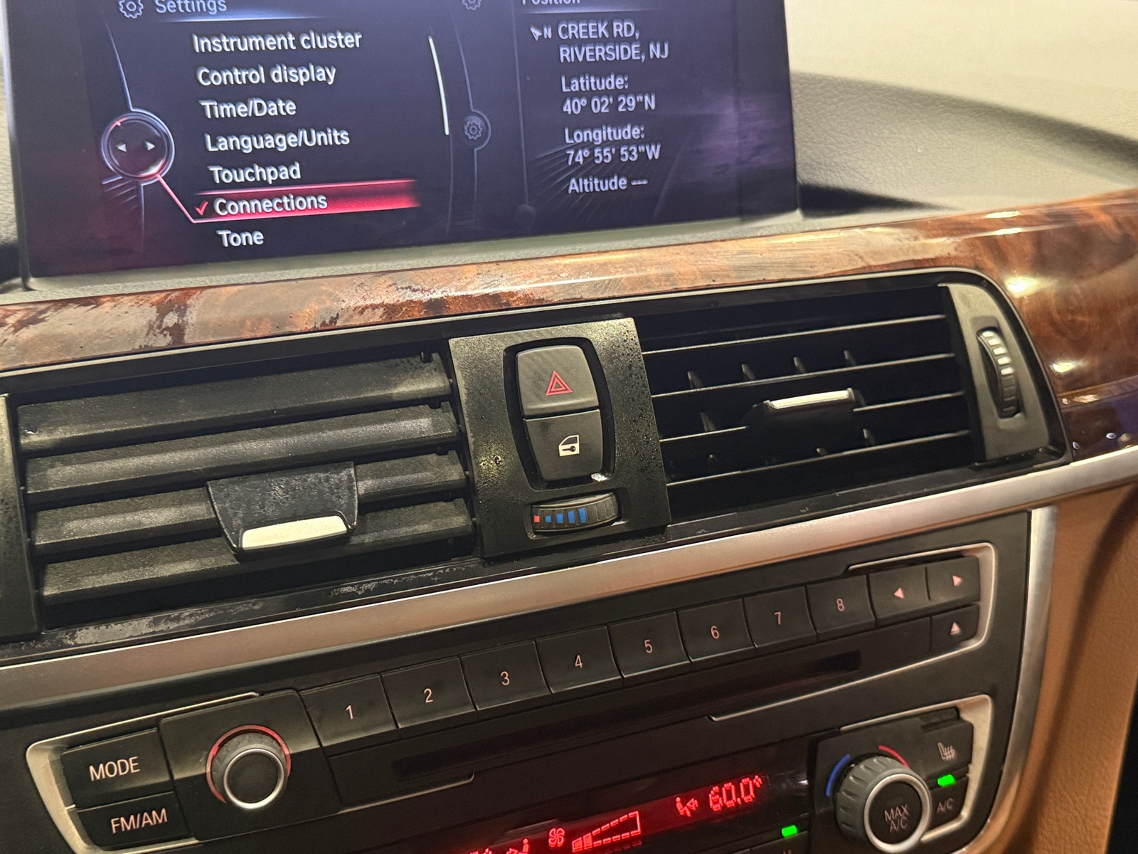 Thumbnail: 2014 BMW 3 Series - 3