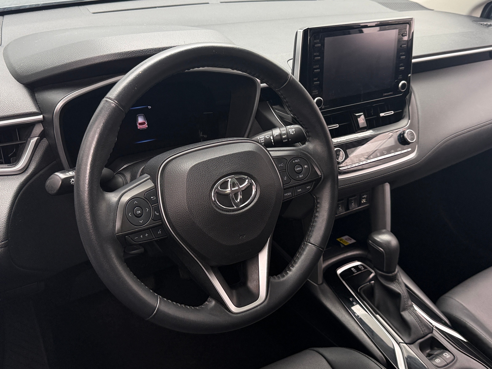 Thumbnail: 2022 Toyota Corolla Cross - 4