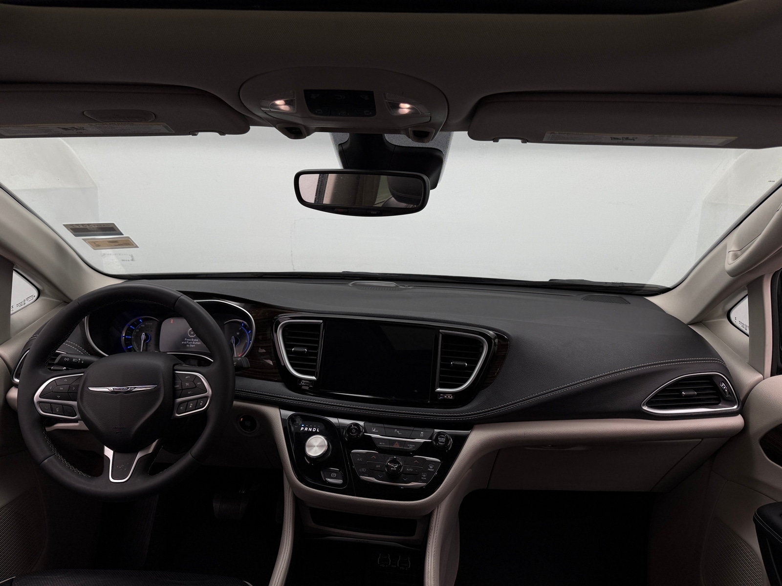 Thumbnail: 2023 Chrysler Pacifica - 2