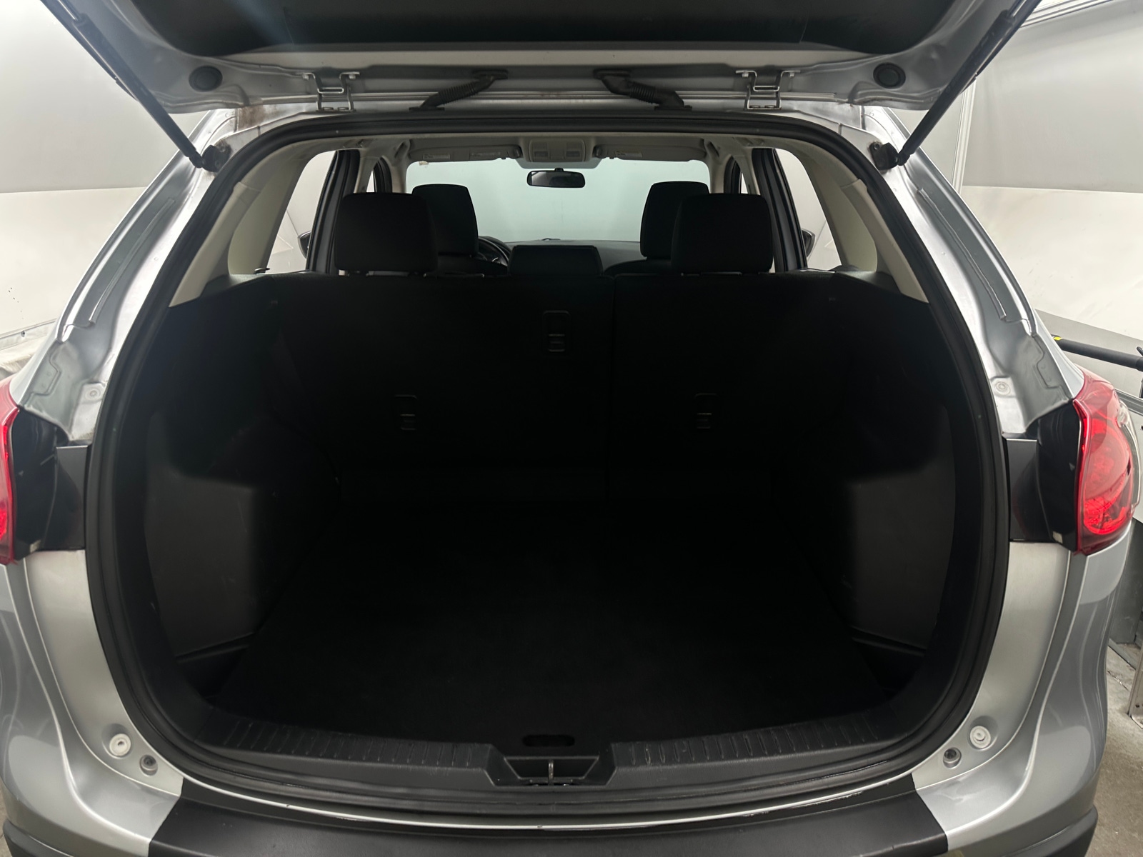 Thumbnail: 2016 Mazda CX-5 - 7