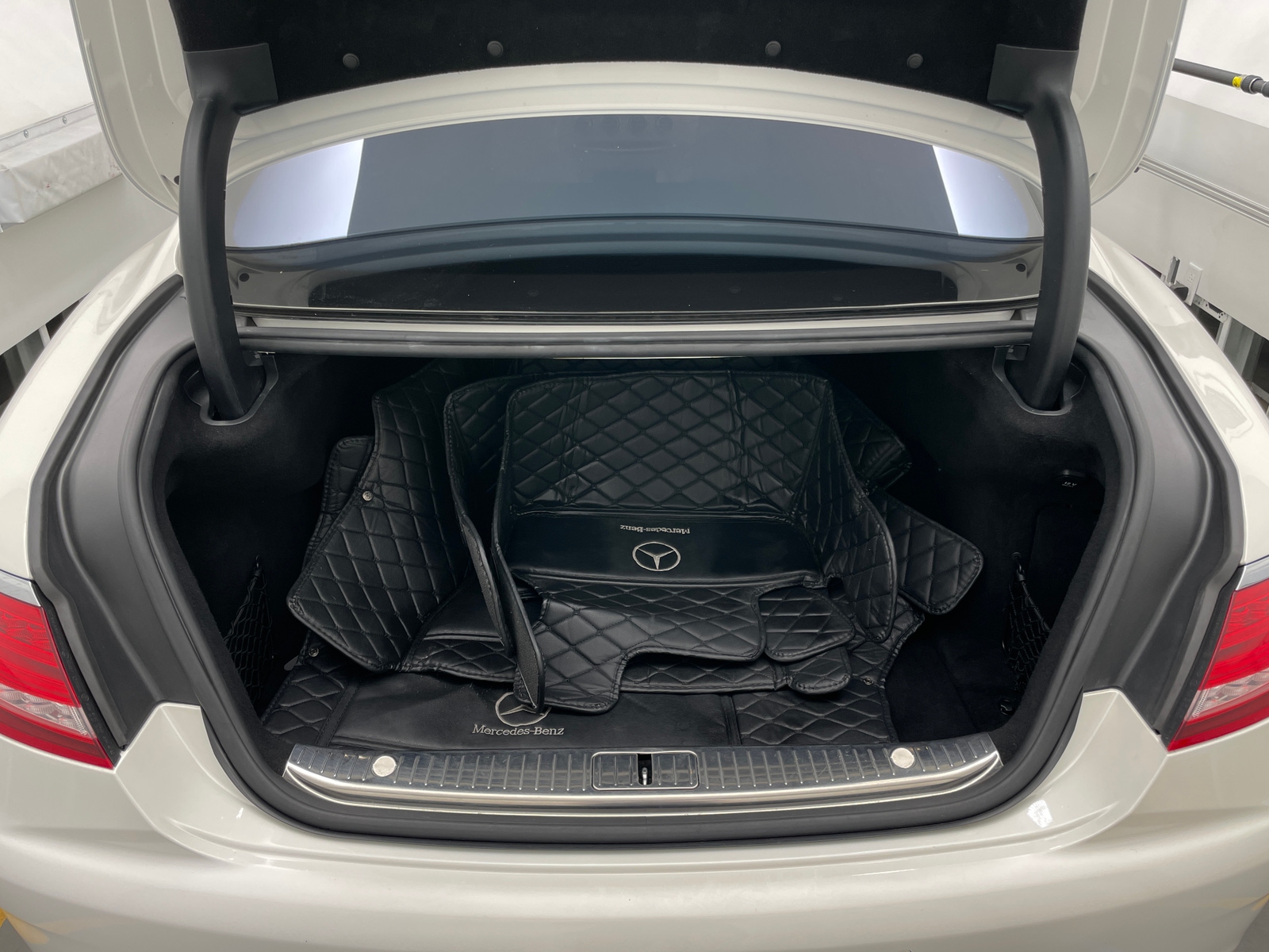 Thumbnail: 2016 Mercedes-Benz S-Class - 4