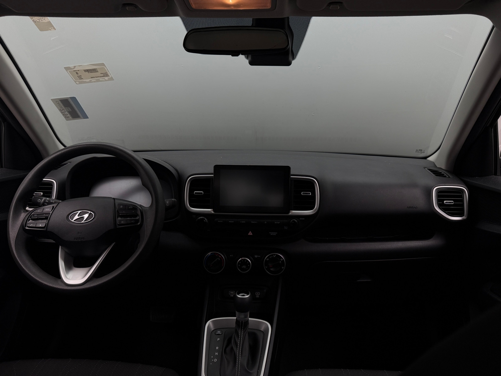 Thumbnail: 2023 Hyundai Venue - 3