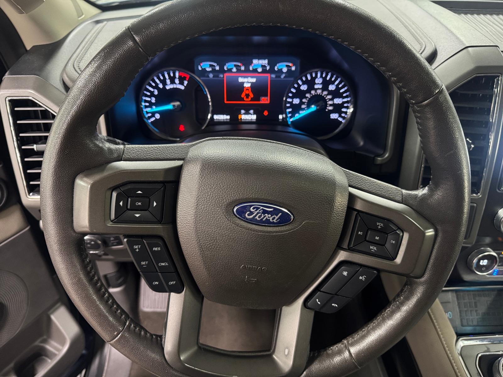 Thumbnail: 2020 Ford Expedition - 4