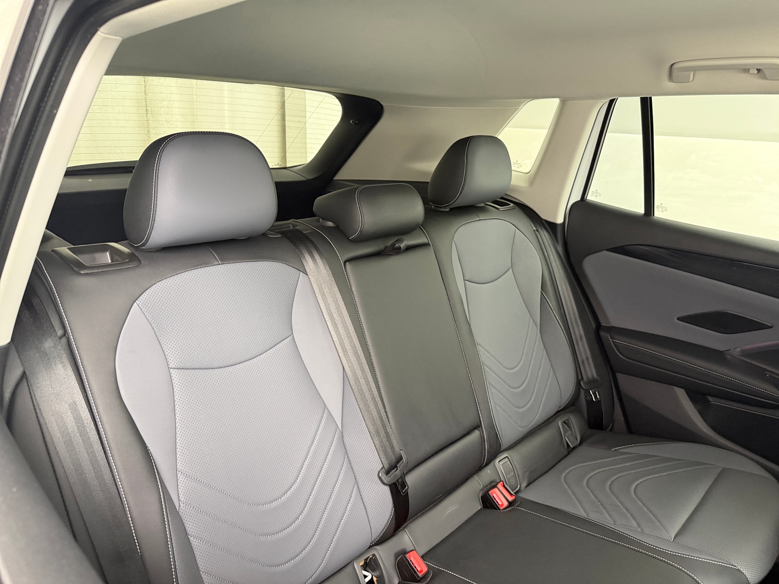 Thumbnail: 2026 Volkswagen Tiguan - 5