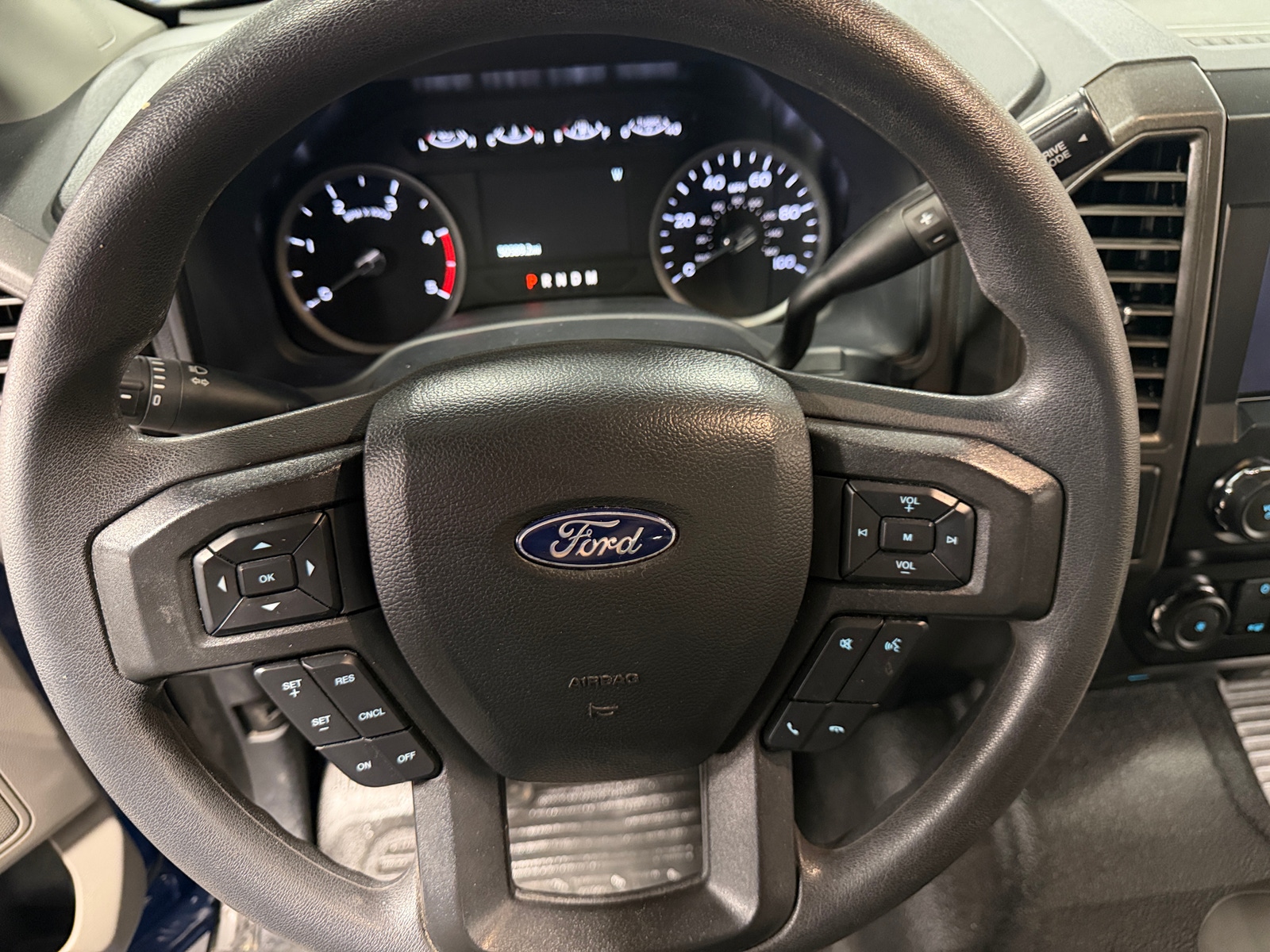Thumbnail: 2022 Ford Econoline - 5
