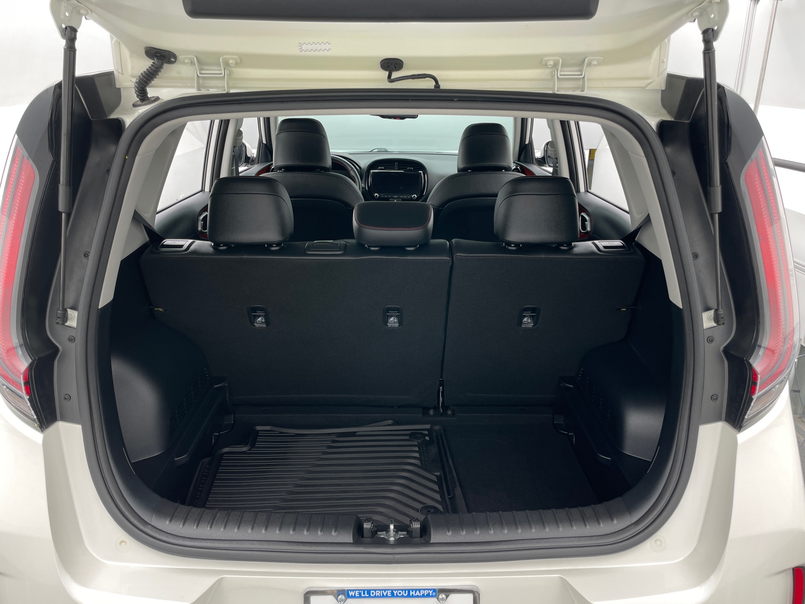Thumbnail: 2023 Kia Soul - 6