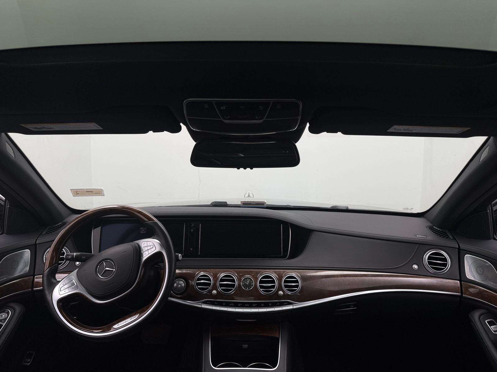 Thumbnail: 2015 Mercedes-Benz S-Class - 2
