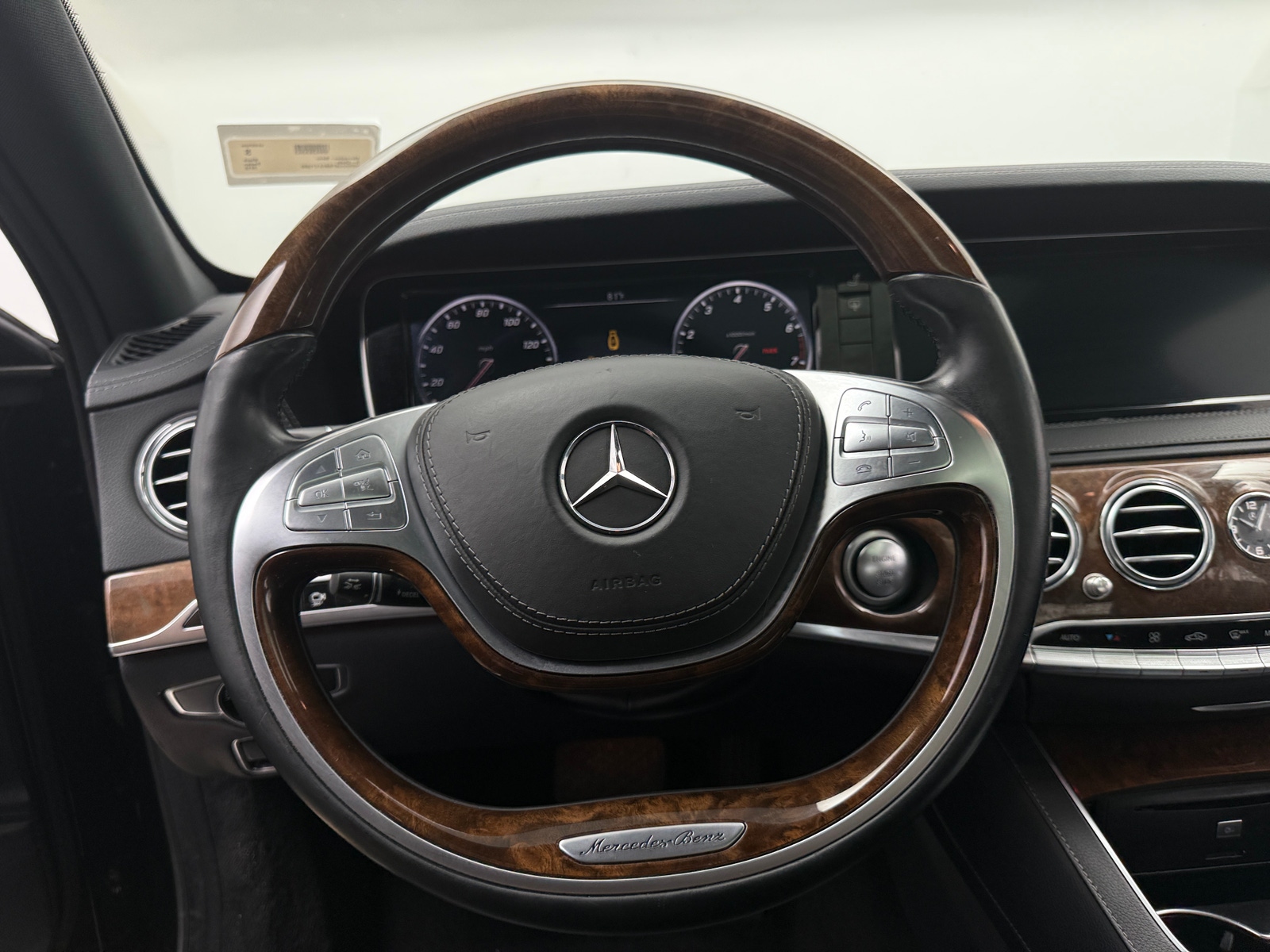 Thumbnail: 2015 Mercedes-Benz S-Class - 4