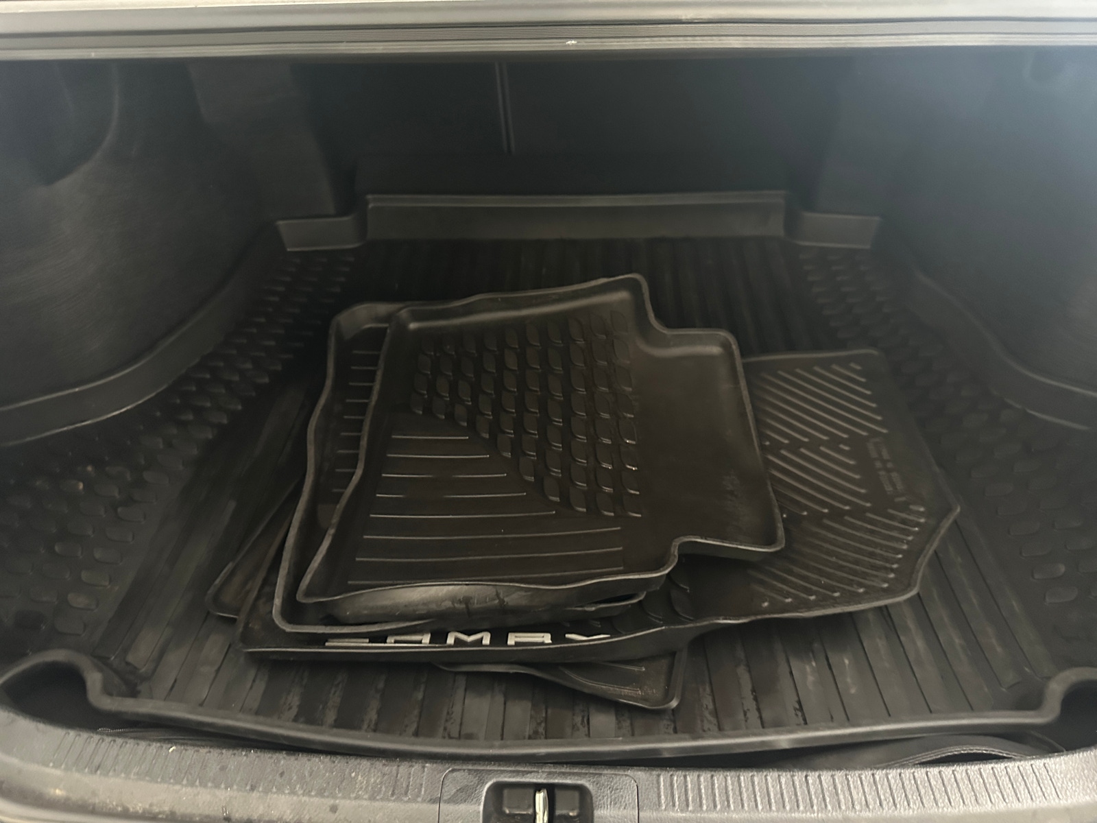 Thumbnail: 2019 Toyota Camry - 6