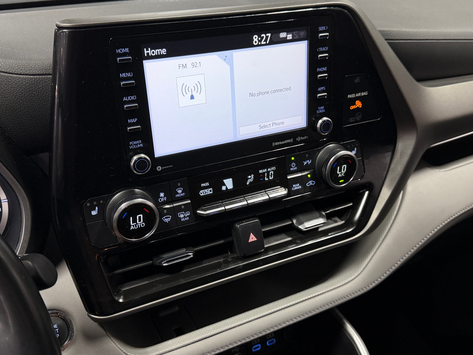 Thumbnail: 2022 Toyota Highlander - 3