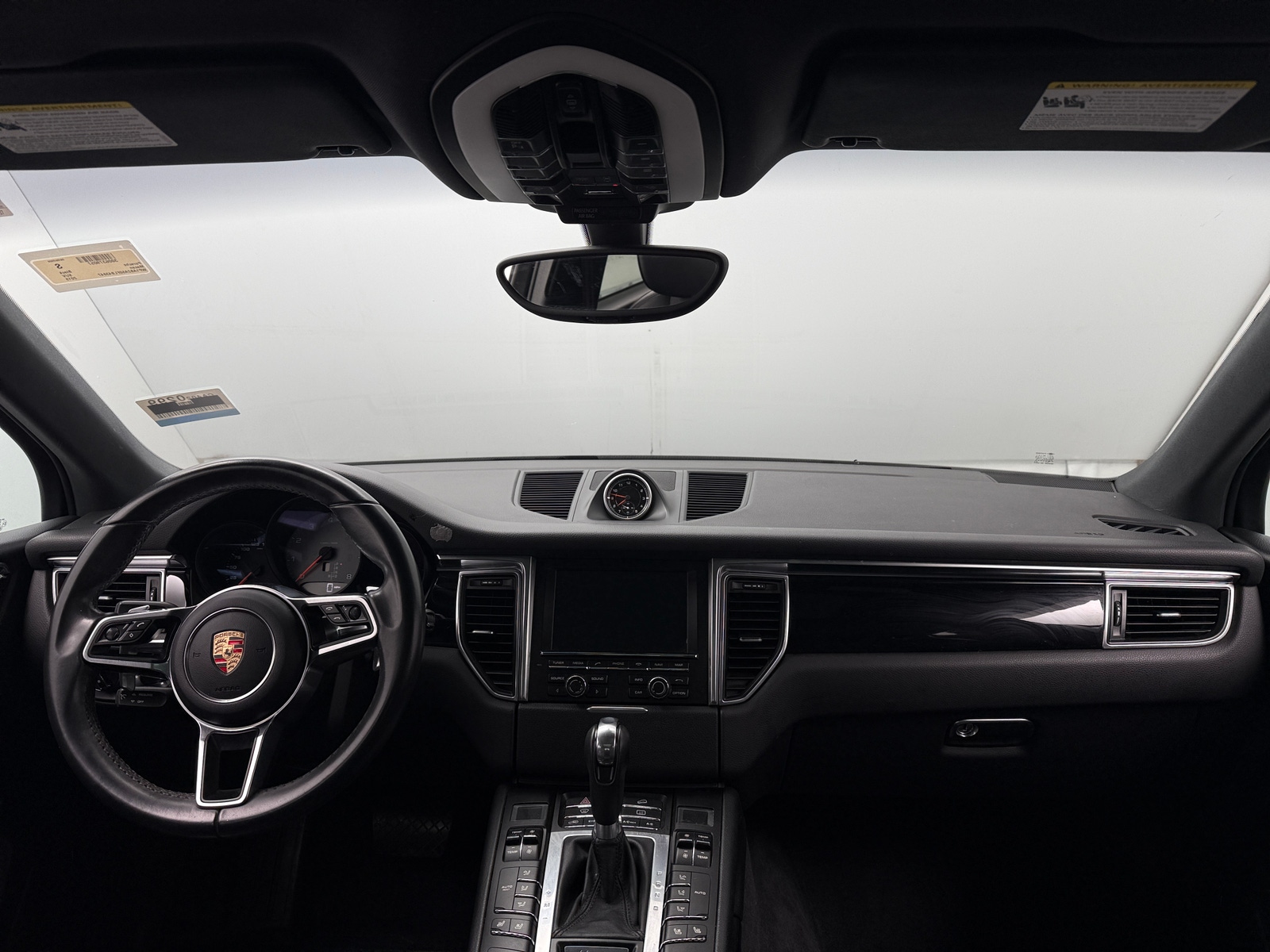 Thumbnail: 2015 Porsche Macan - 2