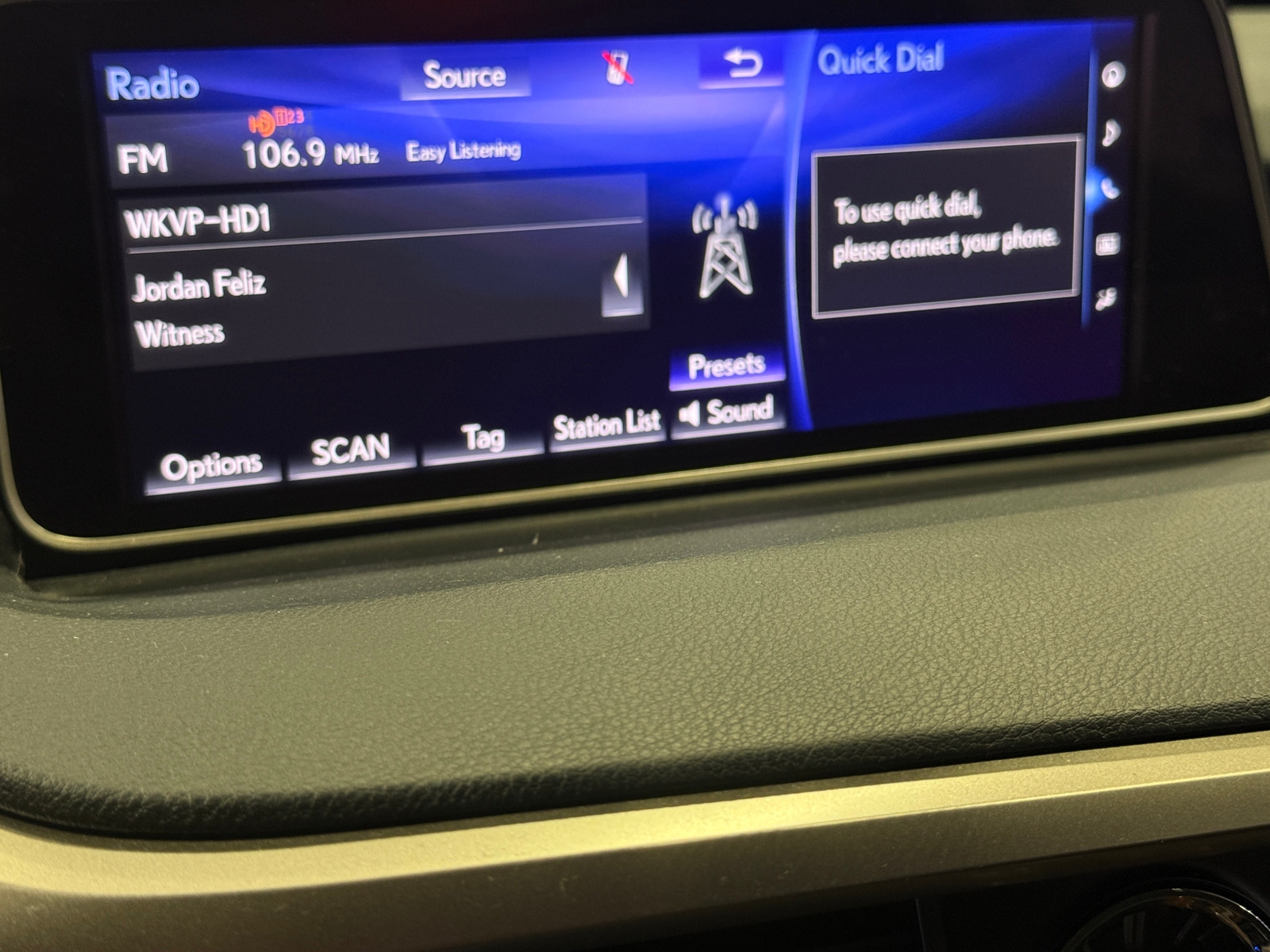 Thumbnail: 2018 Lexus RX - 3