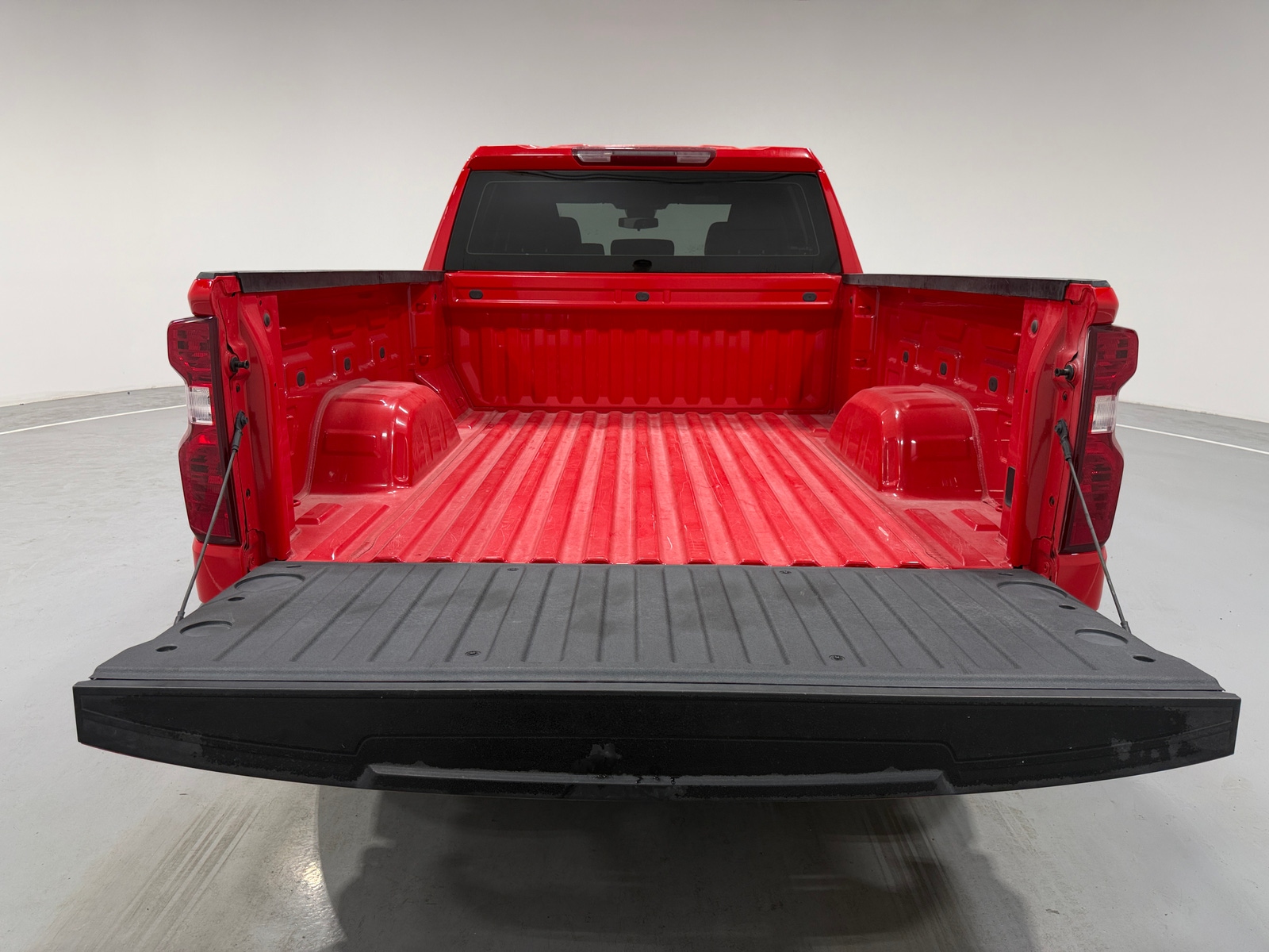 Thumbnail: 2023 Chevrolet Silverado 1500 - 7